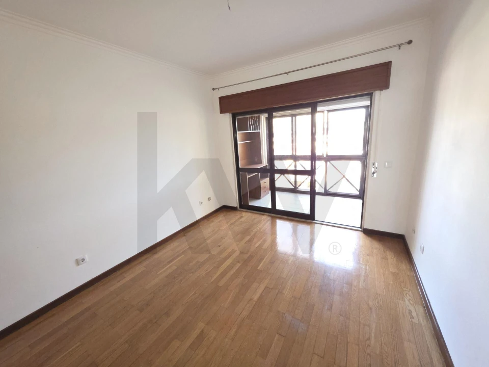 Apartamento T2 para Venda em Cascais e Estoril Foto 9