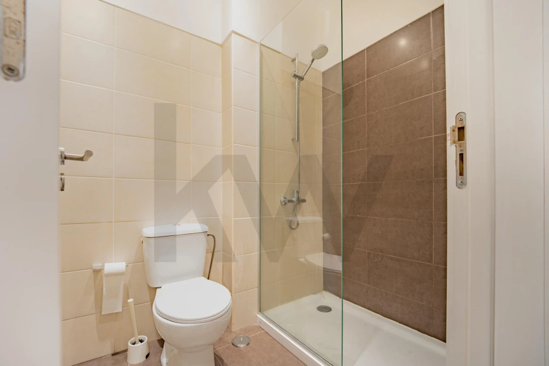 Apartamento T3 para Venda em Arroios Foto 12