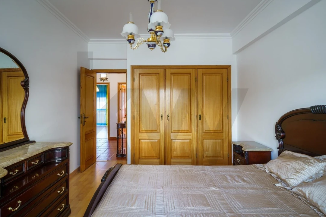 Apartamento T3 para Arrendamento em Alenquer (Santo Estêvão e Triana) Foto 8