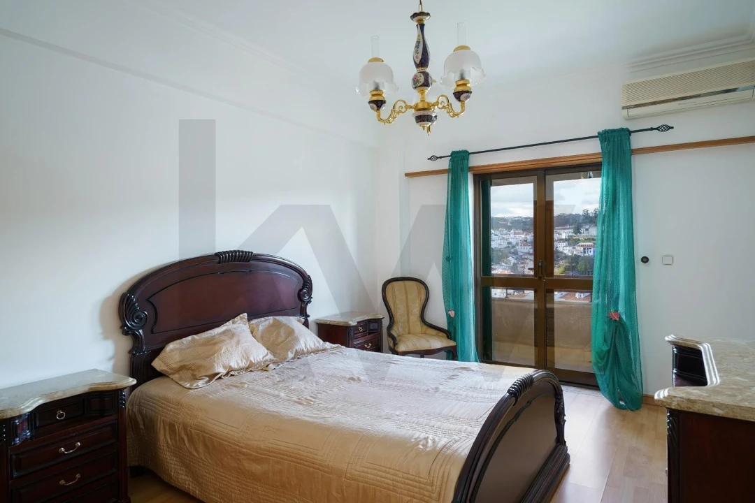 Apartamento T3 para Arrendamento em Alenquer (Santo Estêvão e Triana) Foto 7