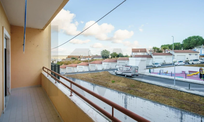 Apartamento T3 para Arrendamento em Alenquer (Santo Estêvão e Triana) Foto 18