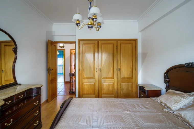 Apartamento T3 para Arrendamento em Alenquer (Santo Estêvão e Triana) Foto 8