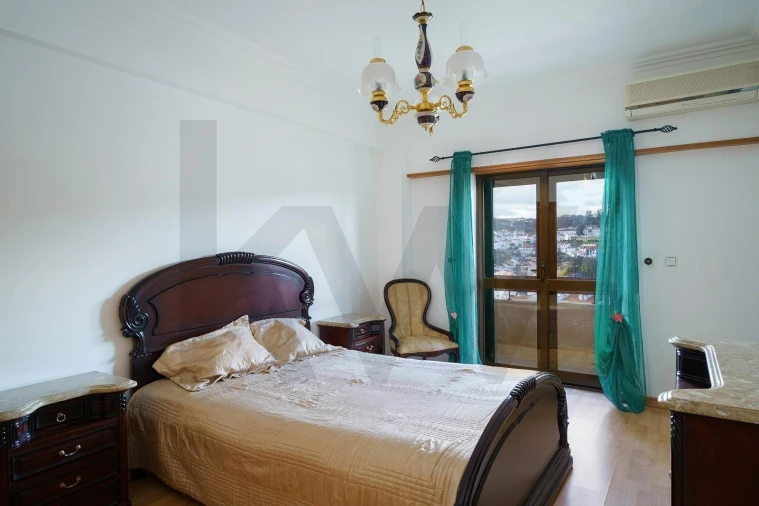 Apartamento T3 para Arrendamento em Alenquer (Santo Estêvão e Triana) Foto 7