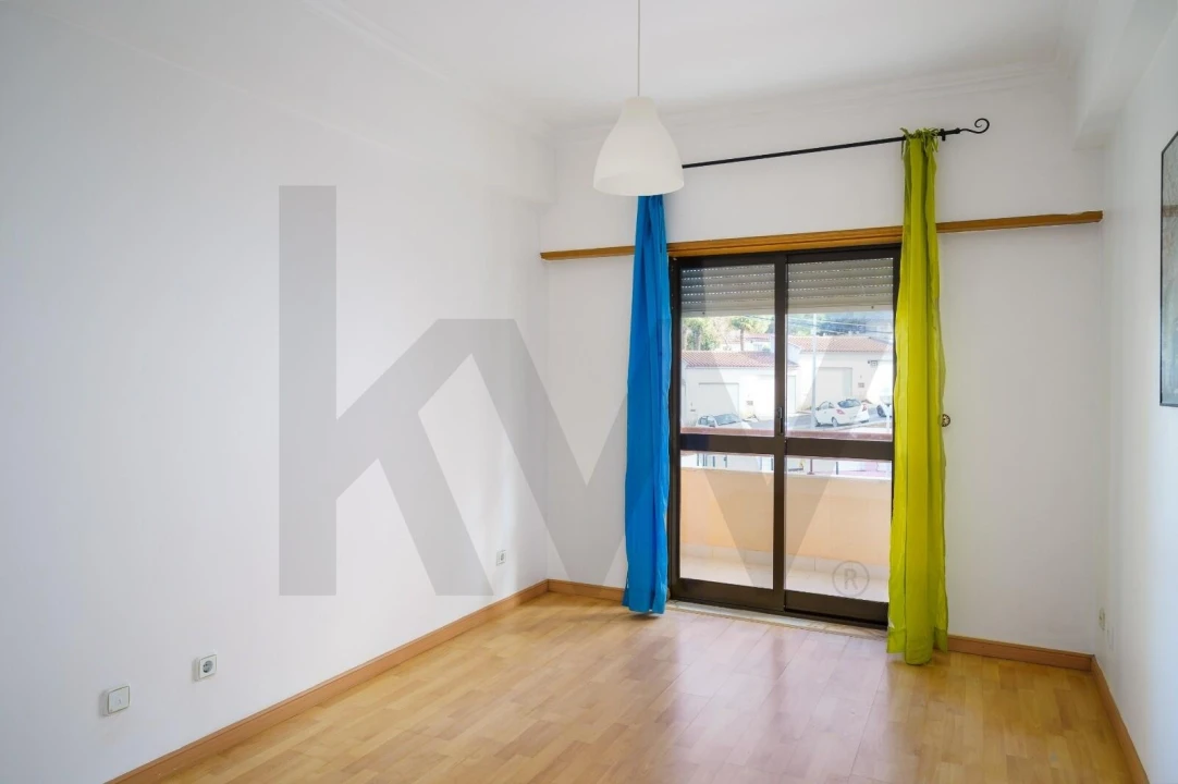 Apartamento T3 para Arrendamento em Alenquer (Santo Estêvão e Triana) Foto 16