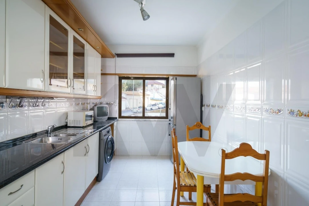 Apartamento T3 para Arrendamento em Alenquer (Santo Estêvão e Triana) Foto 5