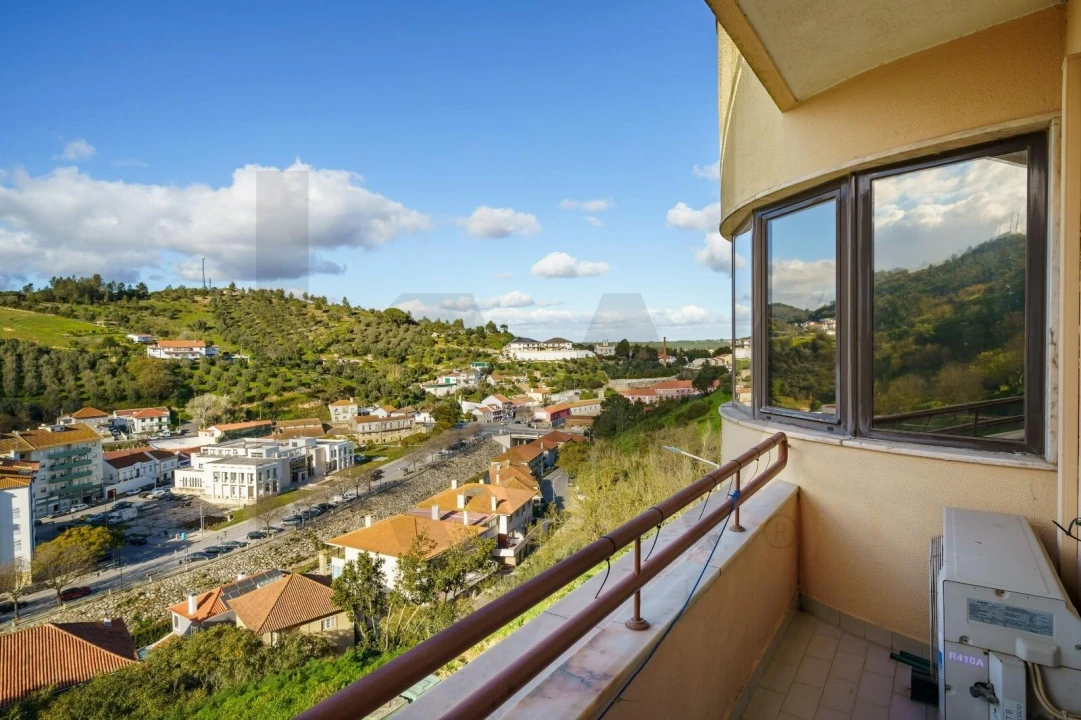 Apartamento T3 para Arrendamento em Alenquer (Santo Estêvão e Triana) Foto 10