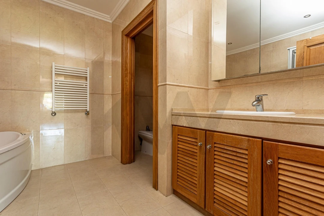 Apartamento T5 para Venda em União das Freguesias de Setúbal Foto 13