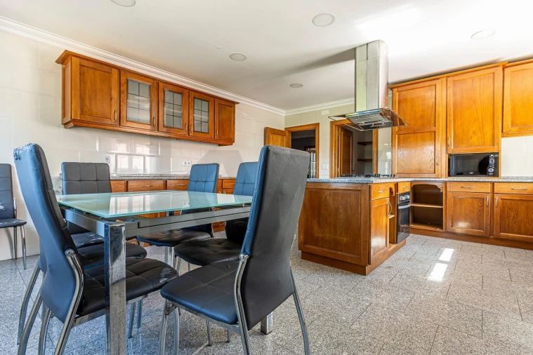 Apartamento T5 para Venda em União das Freguesias de Setúbal Foto 39