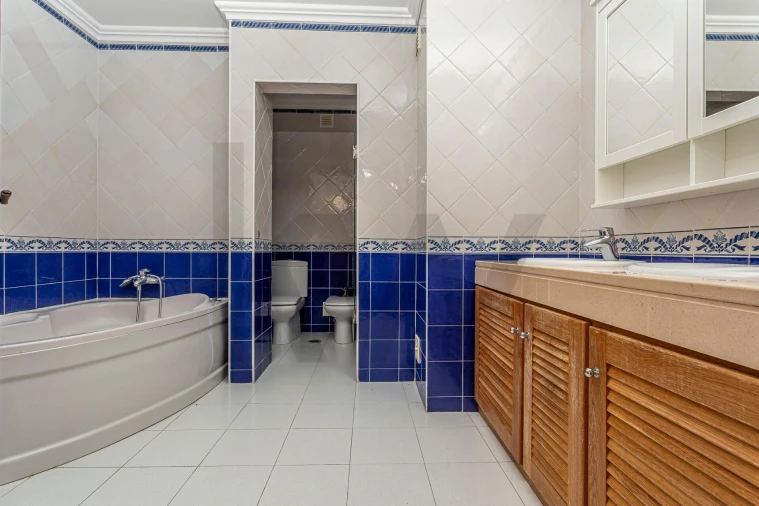 Apartamento T5 para Venda em União das Freguesias de Setúbal Foto 16