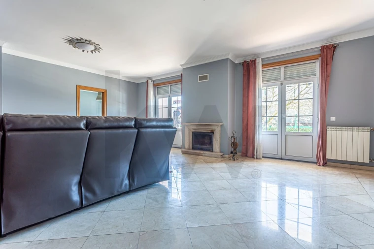 Apartamento T5 para Venda em União das Freguesias de Setúbal Foto 30