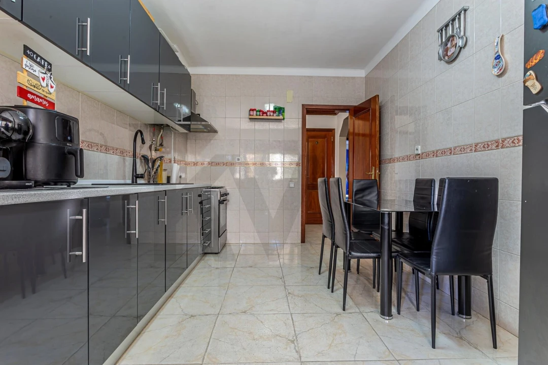 Apartamento T2 para Venda em Setubal (São Sebastião) Foto 21