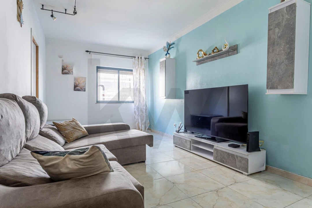 Apartamento T2 para Venda em Setubal (São Sebastião) Foto 1