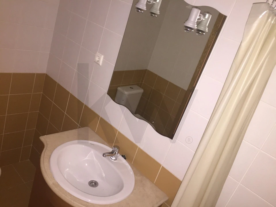 Apartamento T2 para Arrendamento em Beato Foto 16