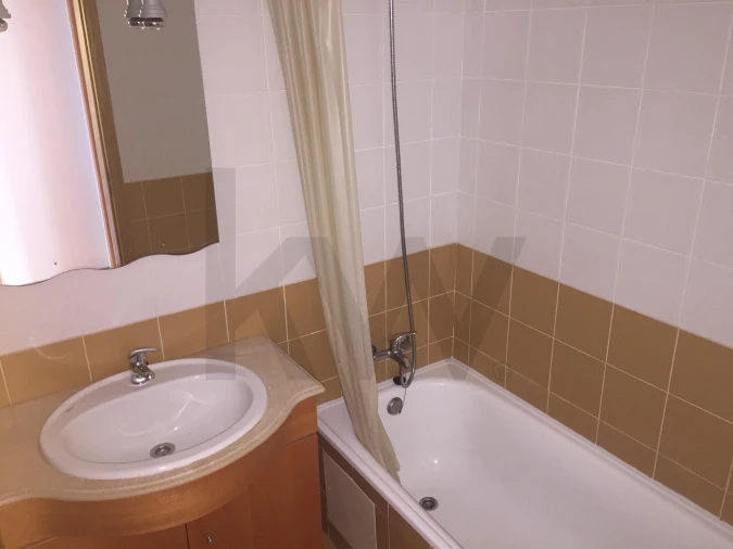 Apartamento T2 para Arrendamento em Beato Foto 14