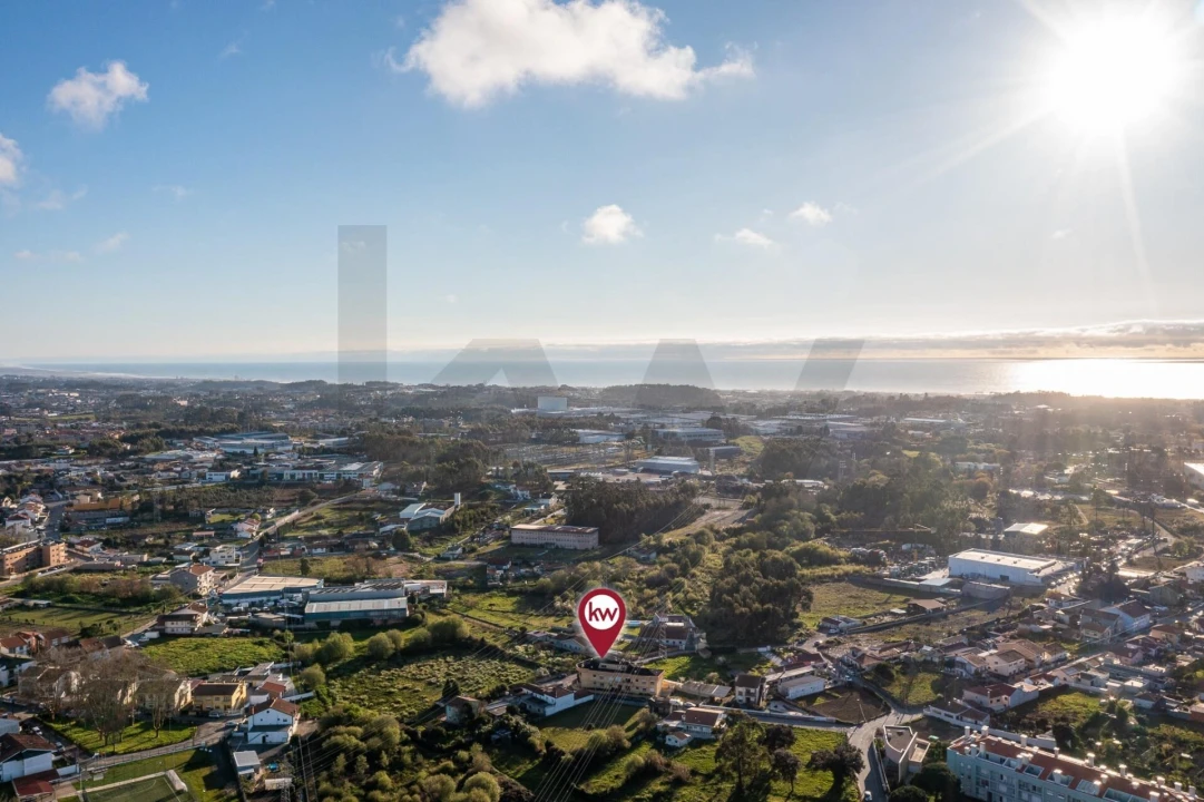 Apartamento T2 para Venda em Canelas Foto 32