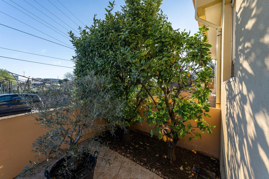 Apartamento T2 para Venda em Canelas Foto 25