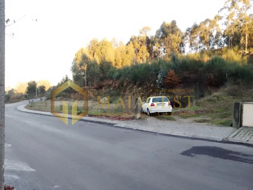 Terreno para Venda em Lodares Foto 6