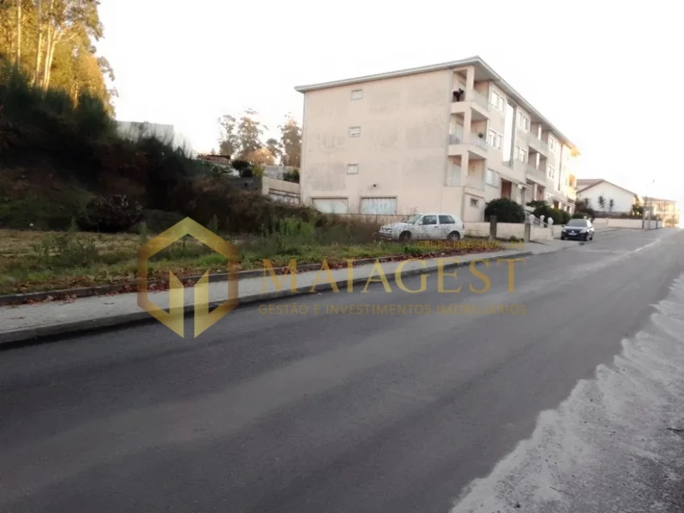 Terreno para Venda em Lodares Foto 8