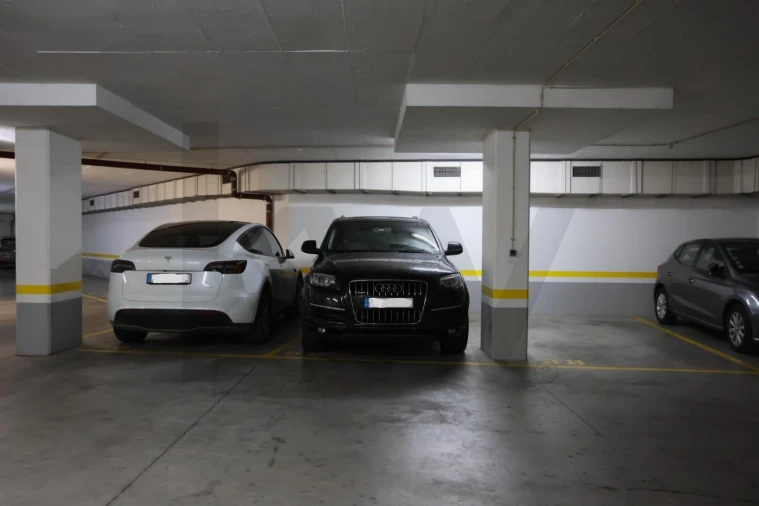 Apartamento T1 para Arrendamento em Estrela Foto 21