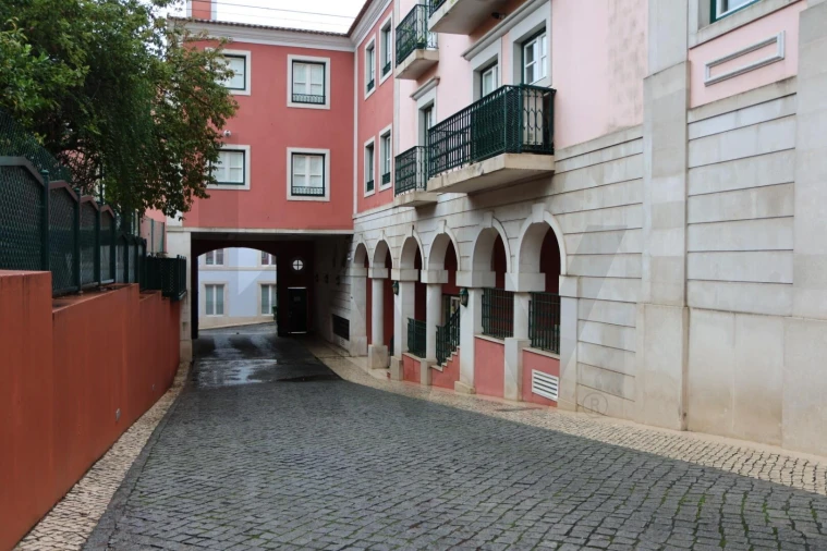 Apartamento T1 para Arrendamento em Estrela Foto 1