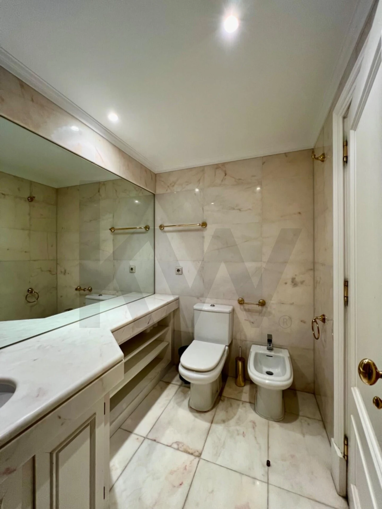 Apartamento T1 para Arrendamento em Estrela Foto 8