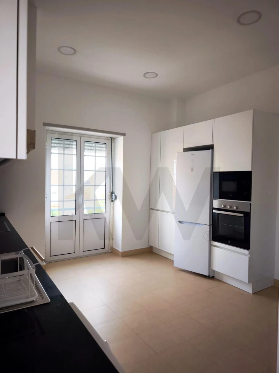 Apartamento T3 para Arrendamento em Enxara do Bispo, Gradil e Vila Franca do Rosário Foto 15