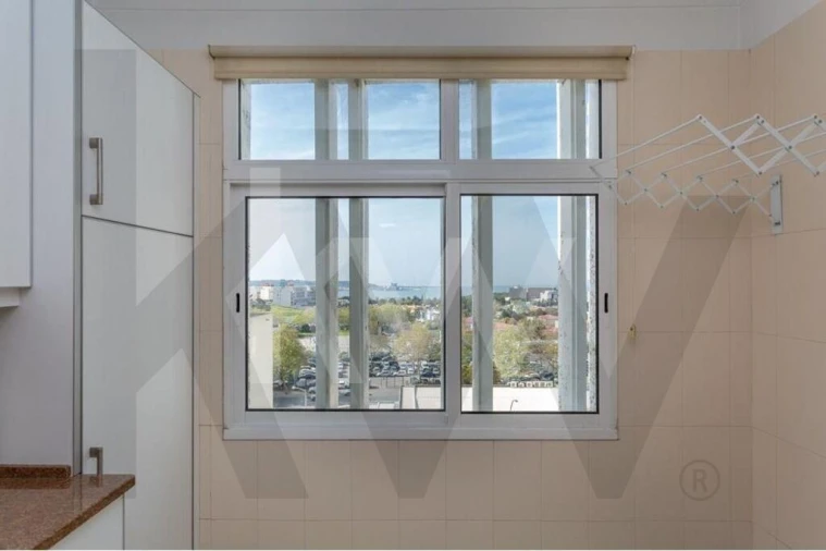 Apartamento T2 para Arrendamento em Belém Foto 13