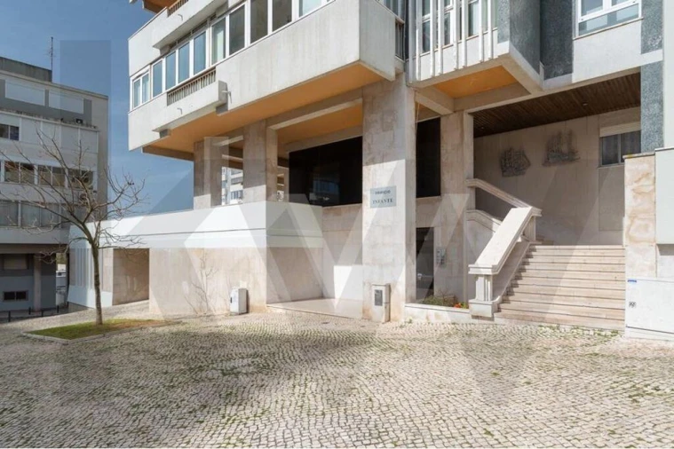 Apartamento T2 para Arrendamento em Belém Foto 29