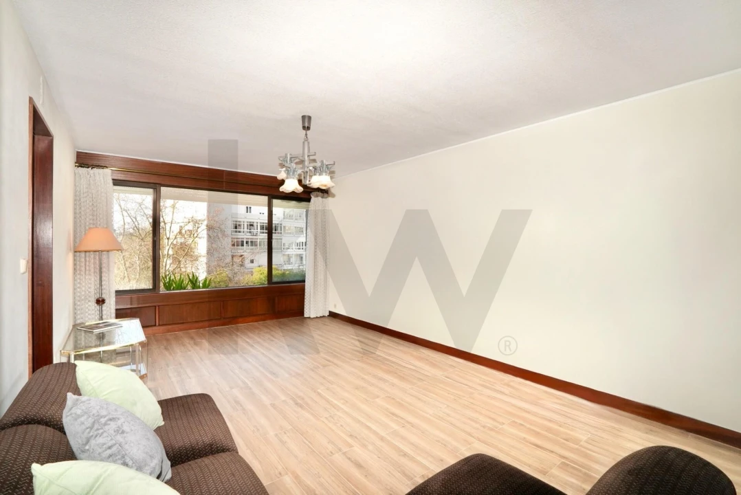 Apartamento T3 para Venda em Benfica Foto 4
