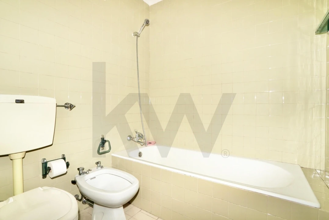 Apartamento T3 para Venda em Benfica Foto 18