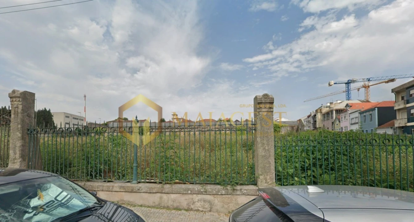 Terreno para Venda em Santa Marinha e São Pedro da Afurada Foto 1