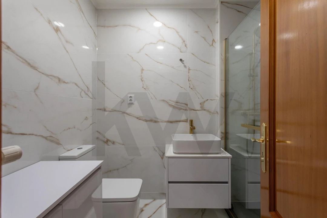 Apartamento T3 para Venda em Oeiras e São Julião da Barra, Paço de Arcos e Caxias Foto 18