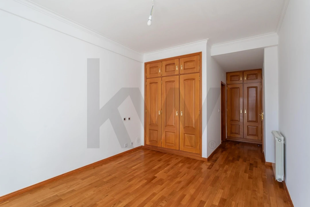 Apartamento T3 para Venda em Oeiras e São Julião da Barra, Paço de Arcos e Caxias Foto 11