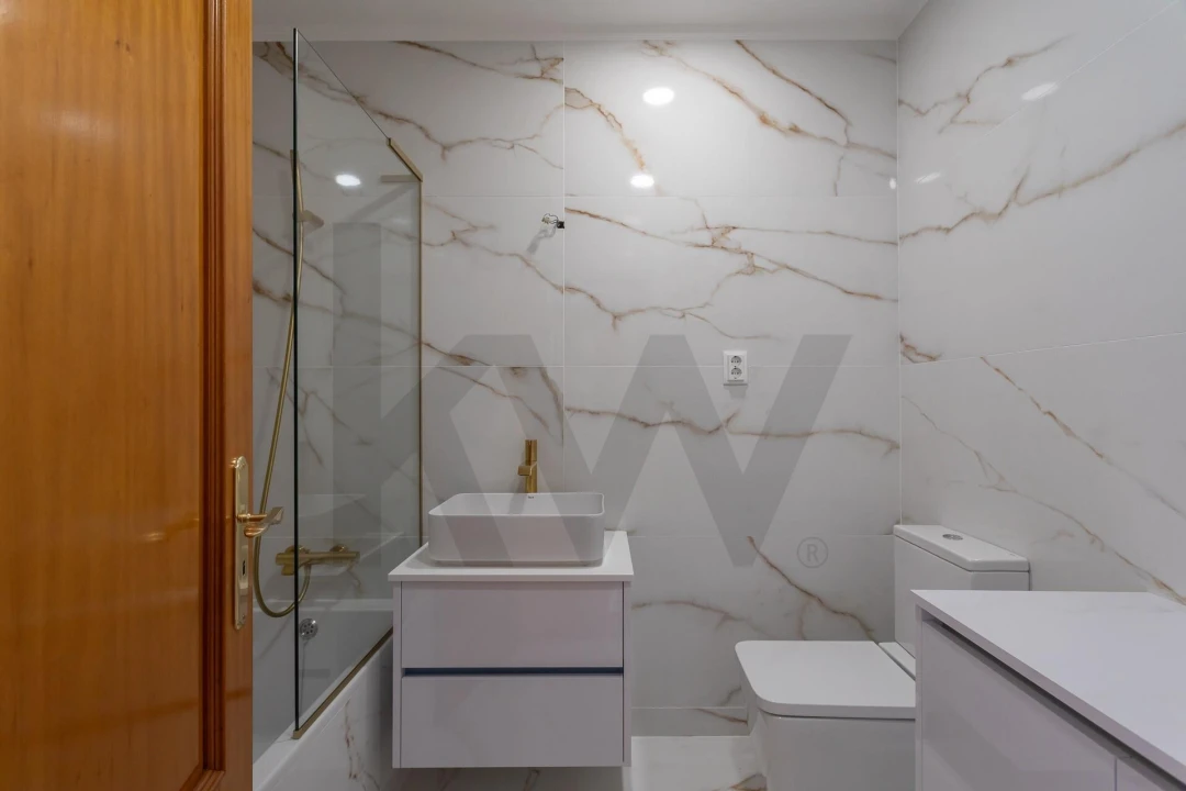 Apartamento T3 para Venda em Oeiras e São Julião da Barra, Paço de Arcos e Caxias Foto 9