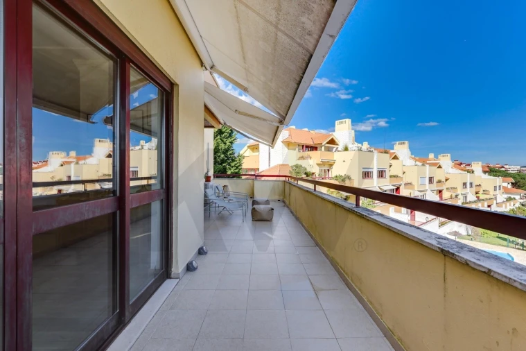 Apartamento T2 para Venda em Queluz e Belas Foto 8