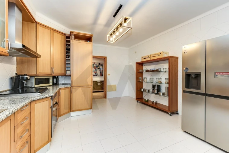 Apartamento T2 para Venda em Queluz e Belas Foto 28