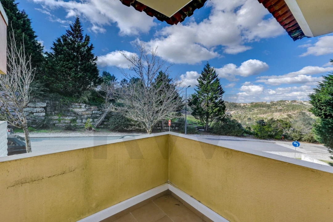 Apartamento T2 para Venda em Queluz e Belas Foto 22