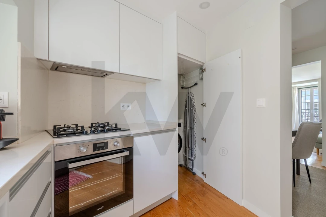Apartamento T3 para Venda em Campo de Ourique Foto 17