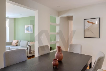 Apartamento T3 para Venda em Campo de Ourique