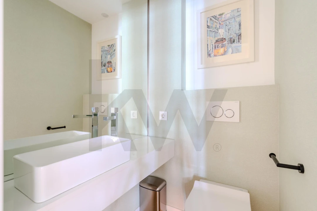 Apartamento T3 para Venda em Campo de Ourique Foto 25