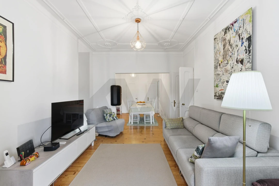 Apartamento T3 para Venda em Arroios Foto 3