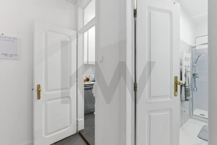 Apartamento T3 para Venda em Arroios Foto 4