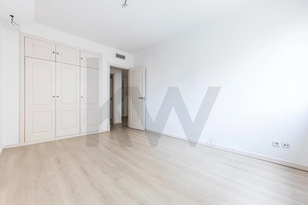 Apartamento T1 para Arrendamento em Arroios Foto 16