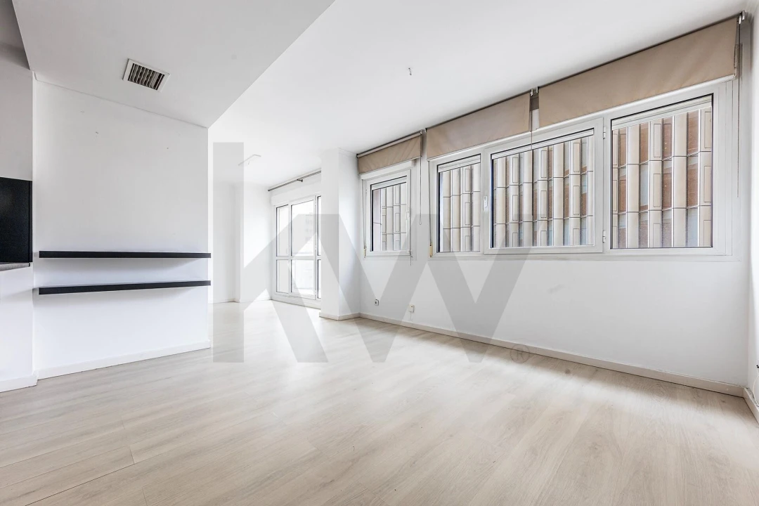 Apartamento T1 para Arrendamento em Arroios Foto 4