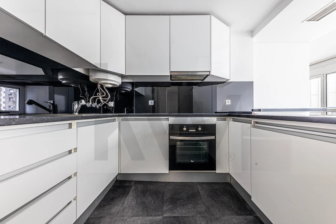 Apartamento T1 para Arrendamento em Arroios Foto 11