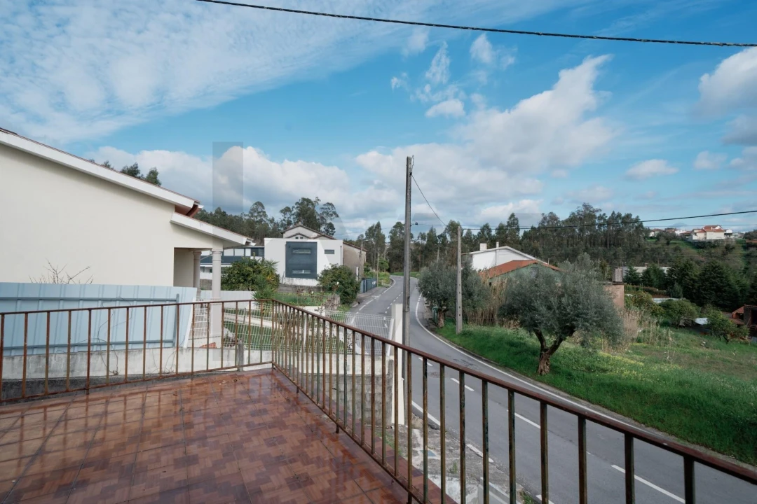 Moradia T2 para Venda em Barcouço Foto 3