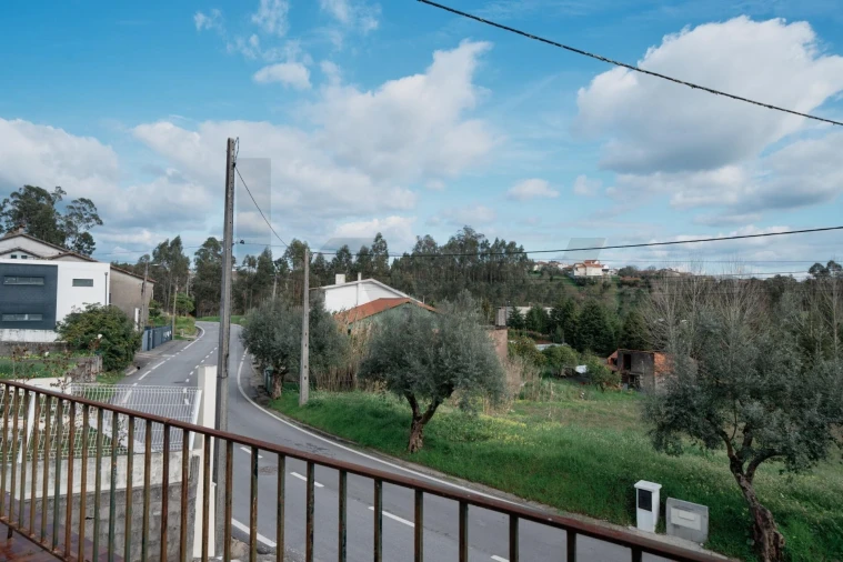 Moradia T2 para Venda em Barcouço Foto 1