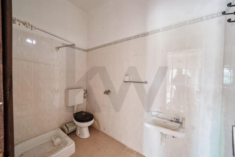 Moradia T2 para Venda em Barcouço Foto 40