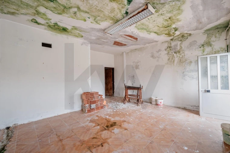 Moradia T2 para Venda em Barcouço Foto 35