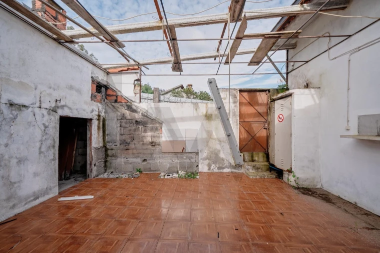 Moradia T2 para Venda em Barcouço Foto 26